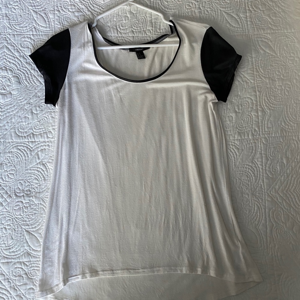 White T-shirt with black short sleeve